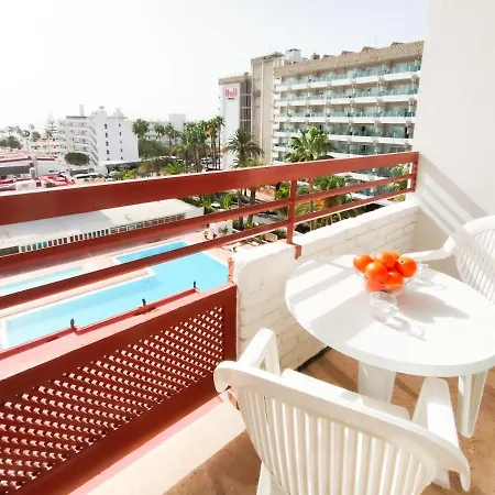 Vakantiehuis Cozy In *