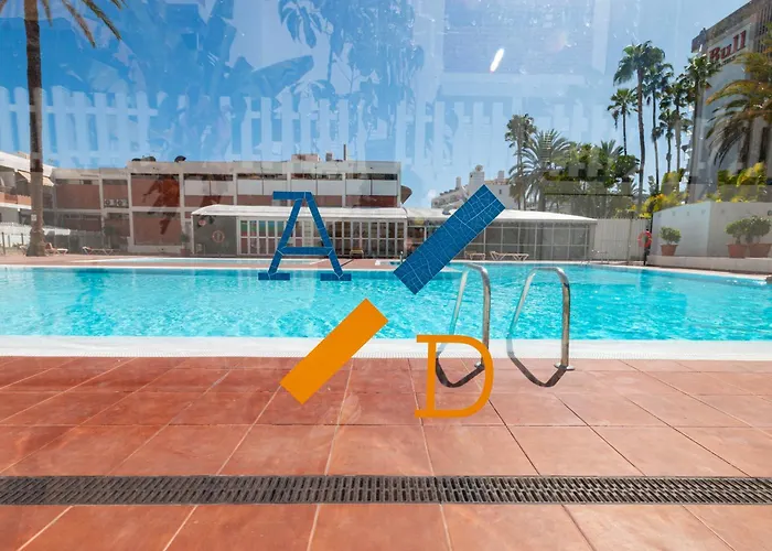 Cozy In Playa del Inglés